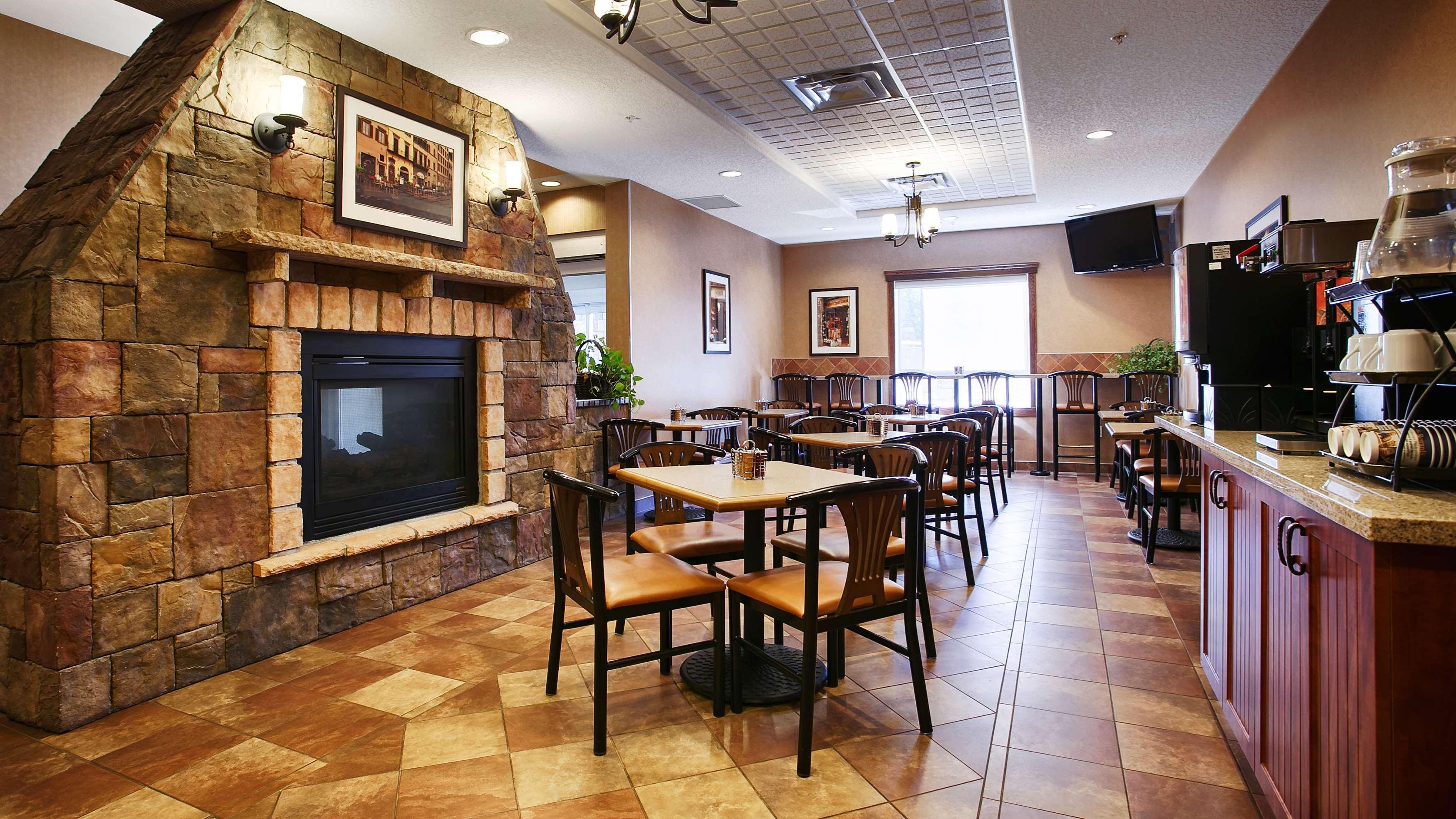 Best Western Diamond Inn Three Hills Luaran gambar